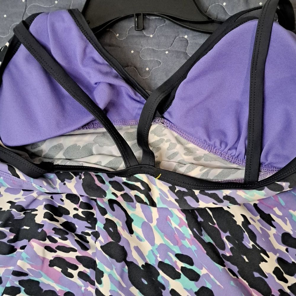 Tankini size large - Picture 3 of 4